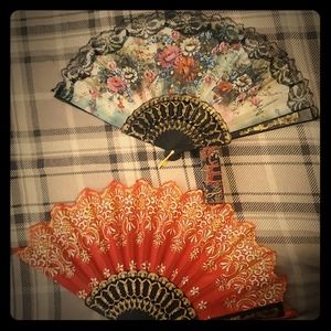 Vintage asian  fans w/ Hato Hasi lip stick carrier